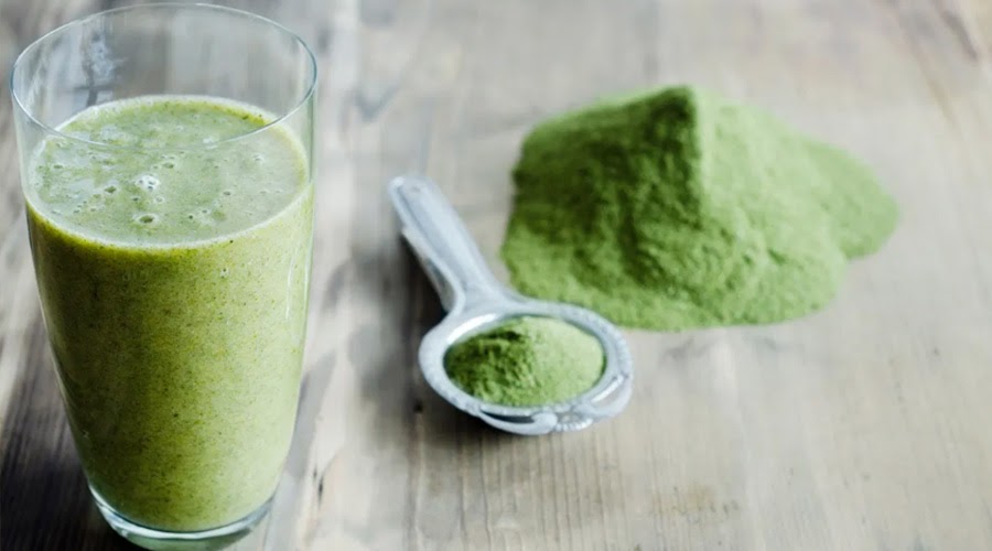 healthy smoothie with kale green supplement